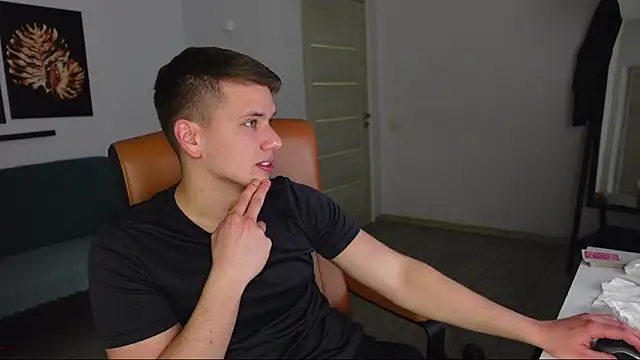 Zack_Gillian Show Webcam