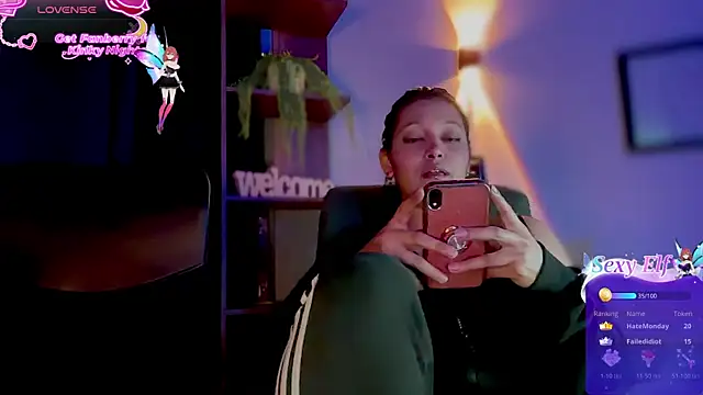 Živý XXX chat MarcellaGriffin