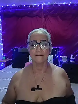NaraMilf's Live XXX Chat