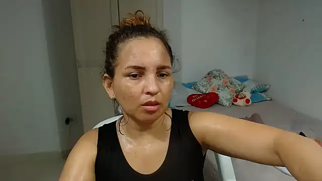 Agatha_browser's Live XXX Chat