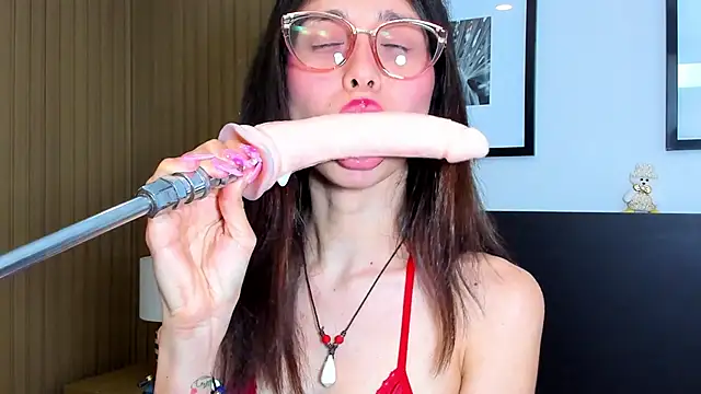 doll_bella_ Chat XXX live