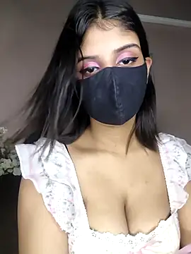 Zaayaa_2 Adlı Modelin Canlı XXX Sohbeti