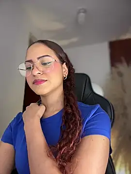 Chatroom XXX en direct de gretta_kler1