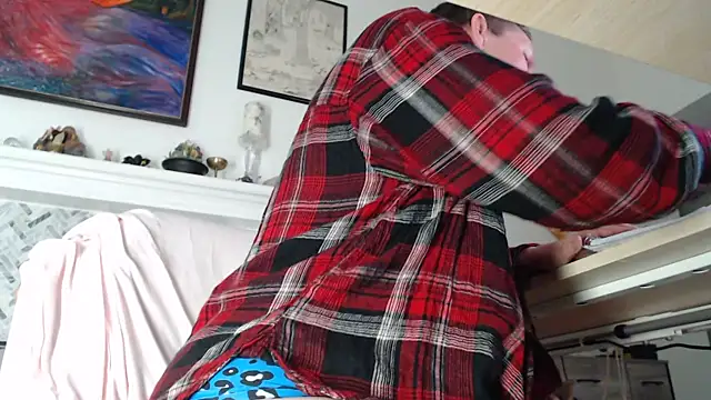 AuroraWillows' Webcam Show