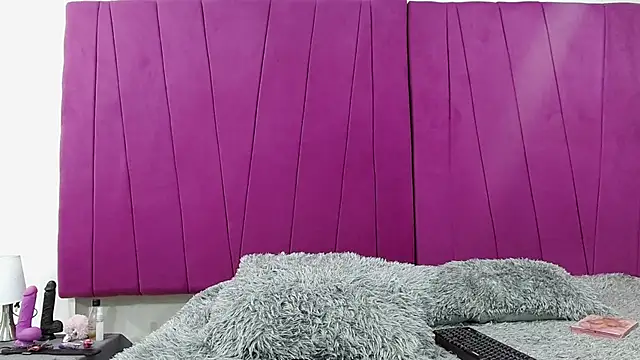 Chatroom XXX en direct de valery_slim18