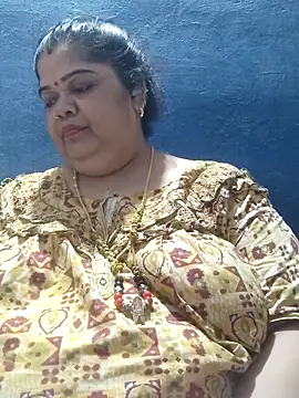 tamilthanushri's Live XXX Chat