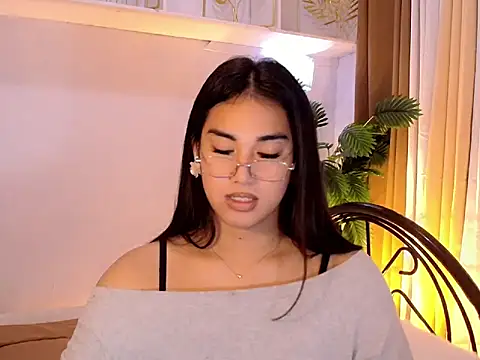 XXX chat uživo modela magnificent_kitana