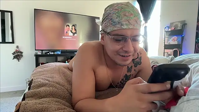 Paulitoeldeltijereo webkamerás műsora