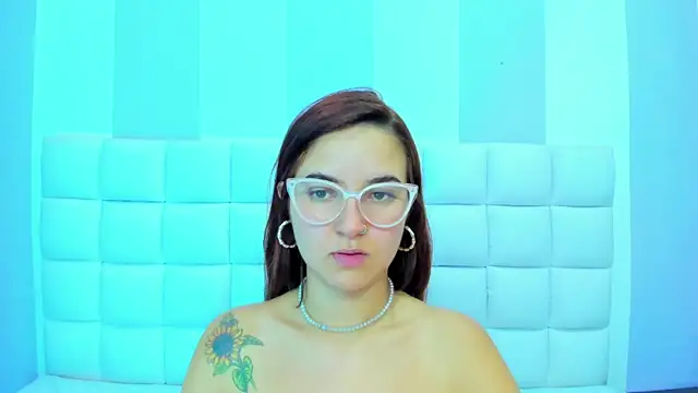 teresasroom_'s Live XXX Chat
