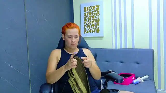 Britney_taylor_: онлайн-секс-чат