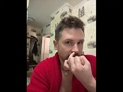 Pertunjukan Kamera Web MartinBrandon
