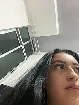 sol_evanss_'s Live XXX Chat