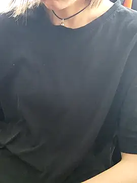 Aashikalaa – Naživo XXX chat