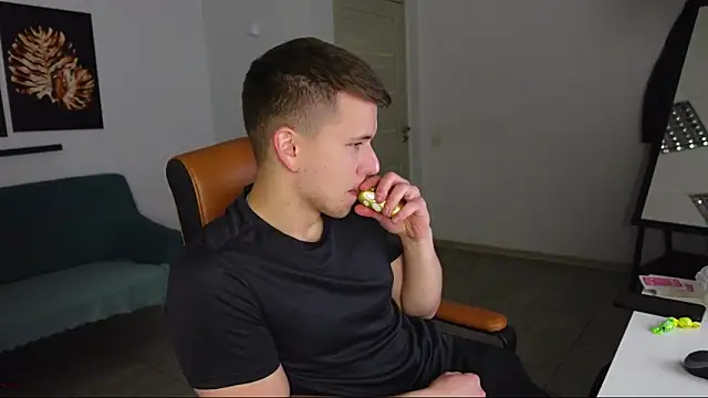 Zack_Gillian Webcam Show