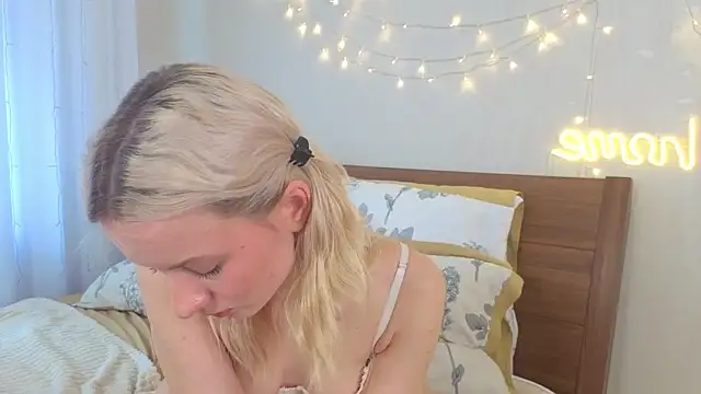 IdaValenti: онлайн-секс-чат