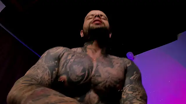 XXX chat uživo modela natevillage