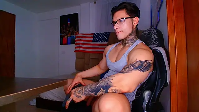 DennisWalkerr 现场XXX聊天