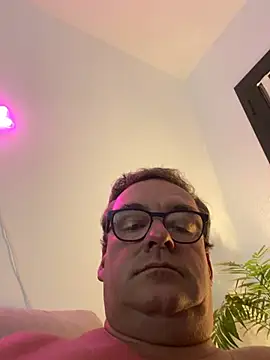 MountJohnXL Chat XXX live