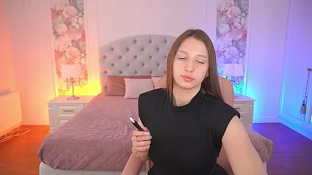 XXX chat uživo modela LioraFox