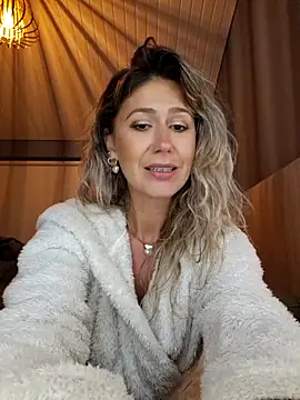 CelynaRoss Live XXX-chat