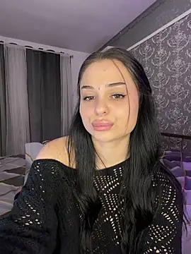 دردشة Olivia_Noor الجنسية المباشرة