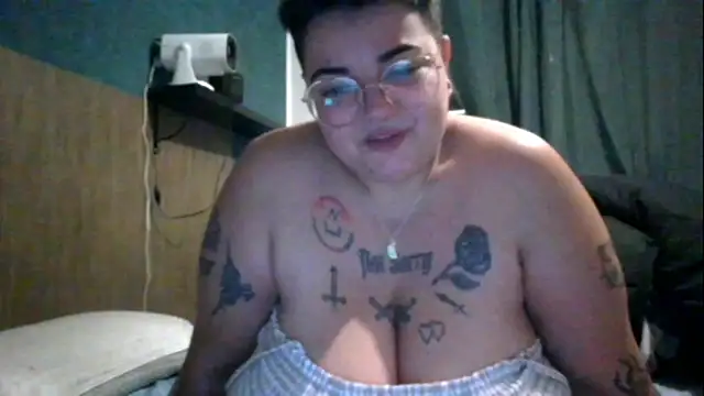 PirateXL Webcam show