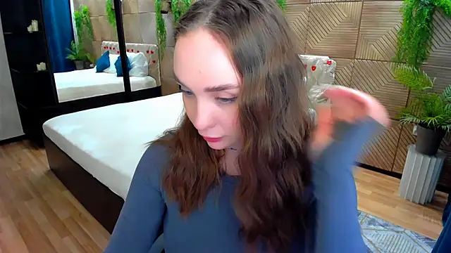 TrueReincarnation – Naživo XXX chat