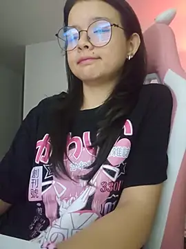 azumiichan Chat XXX live