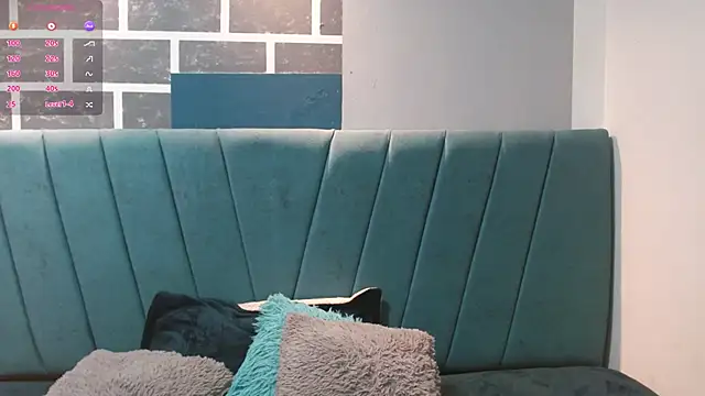 Sweet_kitty_05 Adlı Modelin Canlı XXX Sohbeti