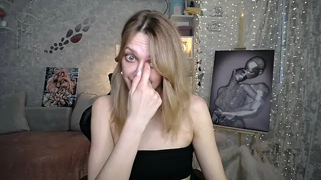 Chat +18 de NickyAdamidi ao vivo