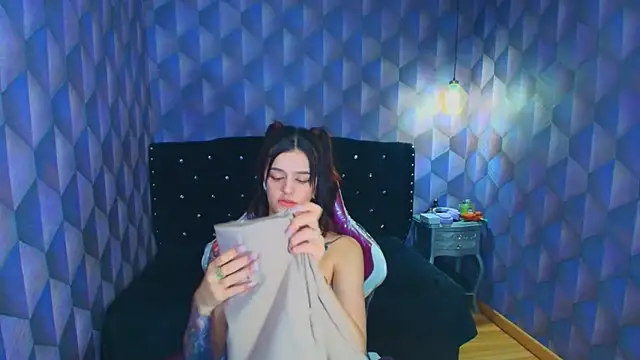 LiaHarryis 现场XXX聊天