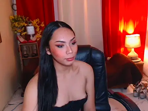 kylieEmparado 在線直播表演