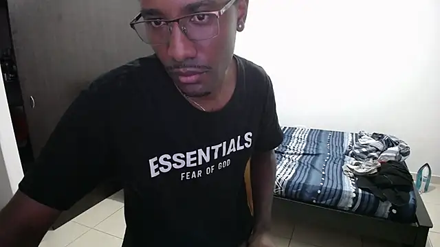 axel_rios_ webcam show