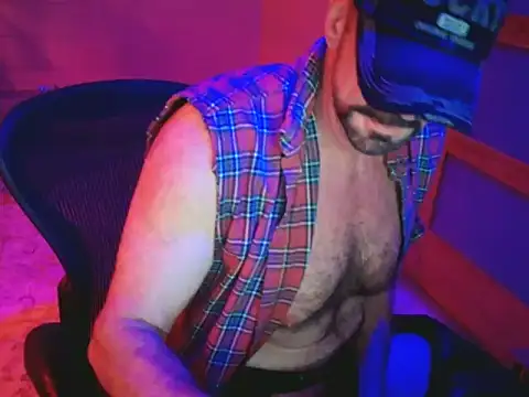Pokazy przed kamerką – maxxxout