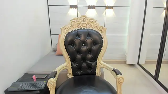 Daphne_Leia Webcamshow
