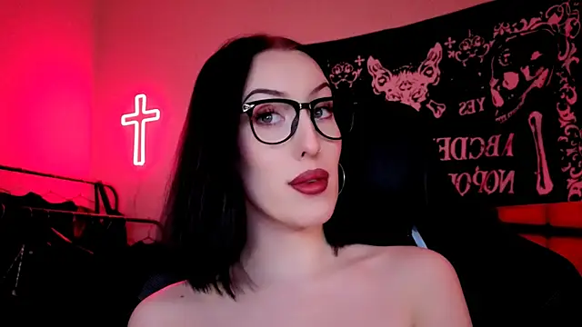 Miss_Alice__ élő XXX-chatje