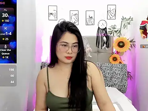Chat XXX ao vivo de Ccinamonjazz