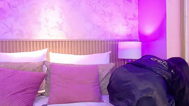 ValeriaMonet – Naživo XXX chat