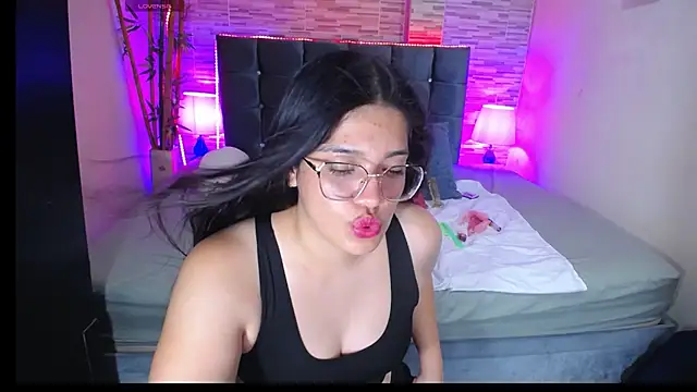 แชท XXX สดของ Valeri_hot22