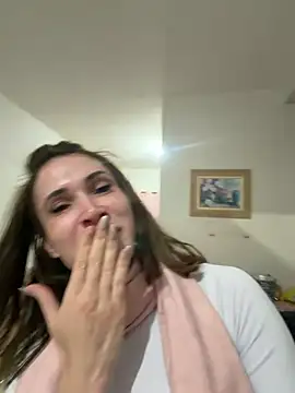 Irresistible24 Chat XXX in diretta