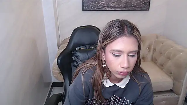 Evy_Luxx_v – Kamerová šou