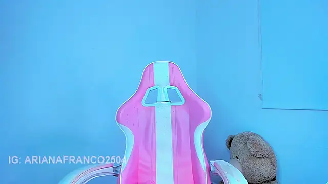 Ariana_f 웹캠 쇼
