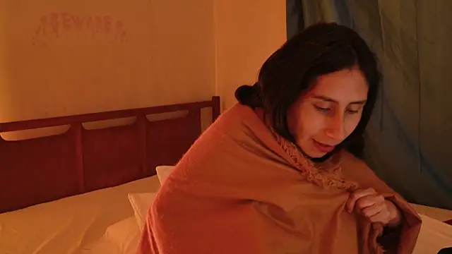 دردشة MoonLipsON- الجنسية المباشرة