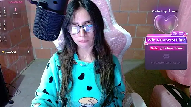 Онлайн чат XXX Maggie_Fox3