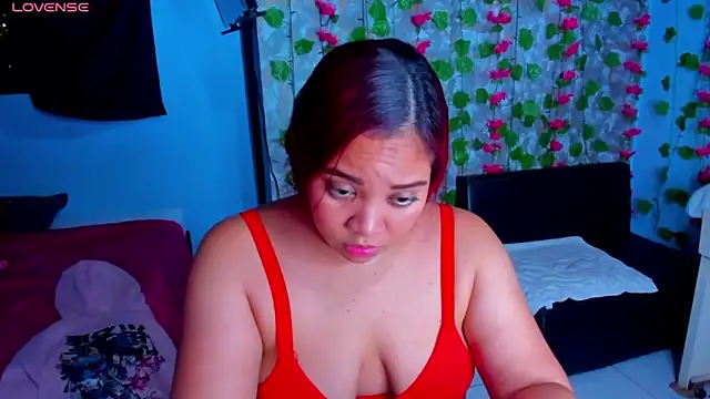 XXX chat uživo modela AngelaCoffee