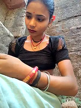 R_Roshni's Webcam Show