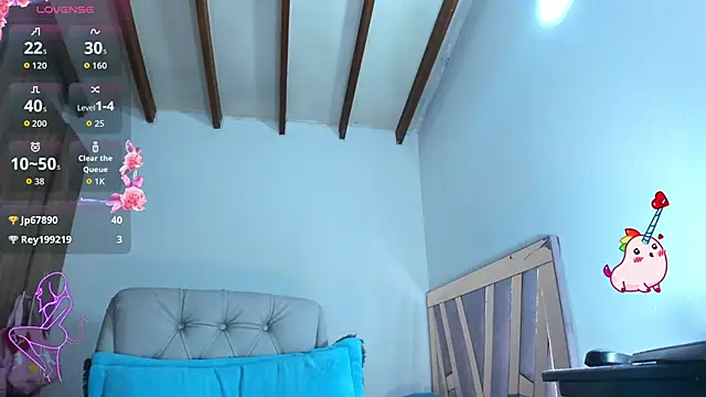 Show de SkyeGabbyRose na webcam