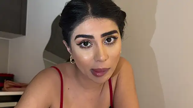ArabicBarbie: απευθείας συνομιλία ΧΧΧ