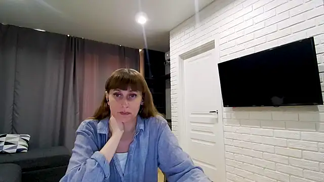 Daniella_Lorente Adlı Modelin Canlı XXX Sohbeti