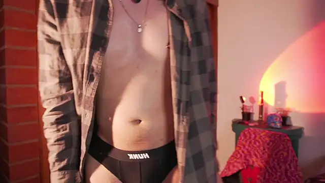 Webkamerová show Heliero